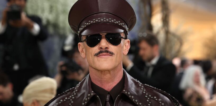 Luke Evans porte une tenue en cuir sexy inspirée de Tom of Finland au Met Gala 2026