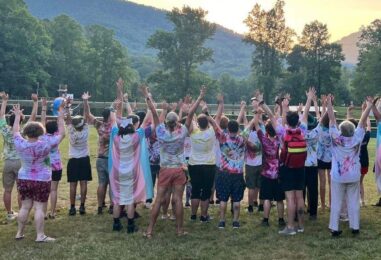 Dans un camp d'été caché où les jeunes trans du Sud s'épanouissent