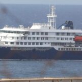 Un blogueur de voyage plaide « Nous ne sommes pas que des gros titres, nous sommes des gens » à bord d'un bateau de croisière infesté d'hantavirus