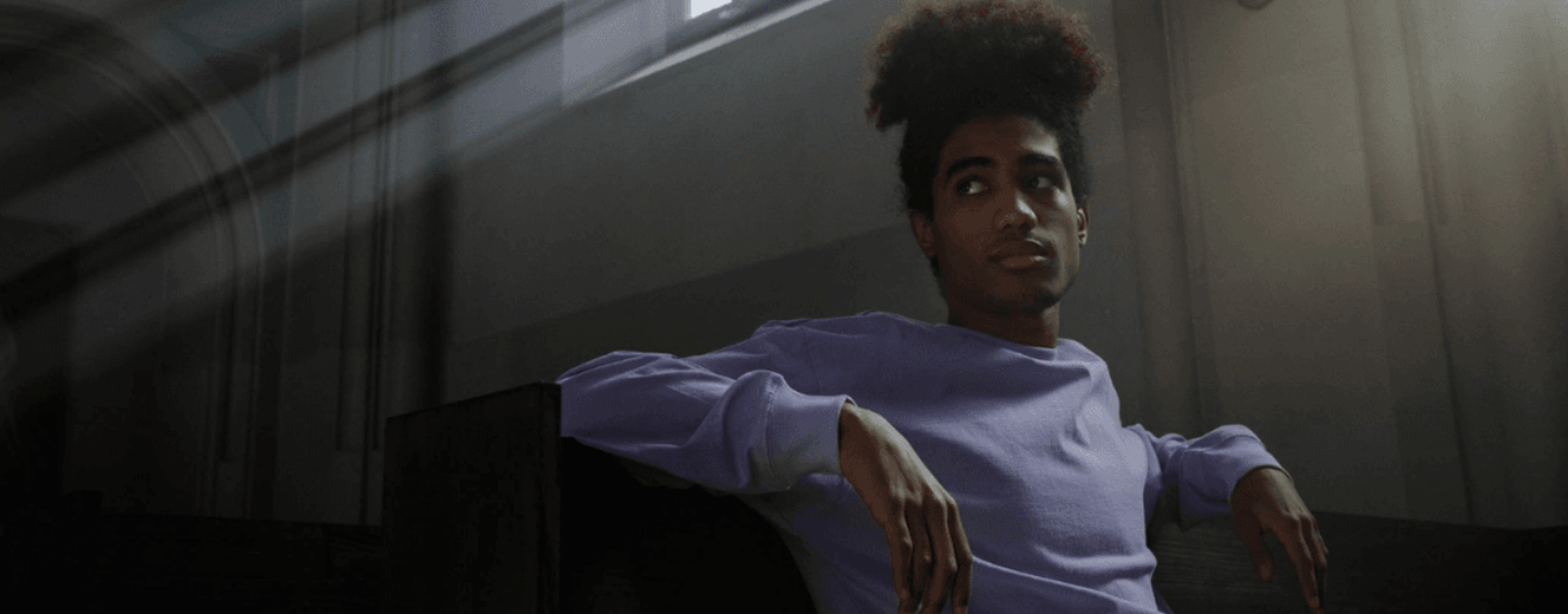 Des survivants noirs LGBTQ+ s’expriment sur la thérapie de conversion dans les espaces religieux