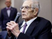 Le dernier entretien de Barney Frank depuis l'hospice a été douloureux. Ses commentaires sur les personnes trans ont aggravé la situation