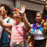 Un différend sur la signature pourrait faire dérailler l'initiative de vote anti-trans du Maine