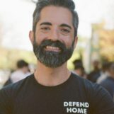 Ce candidat gay au Conseil de Washington veut que Washington soit à la hauteur de son image progressiste