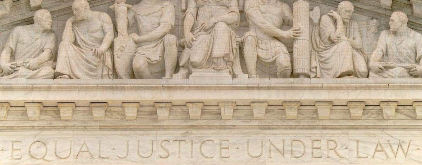 Les lois américaines normalisent la discrimination contre les personnes transgenres. Qui est le prochain ?