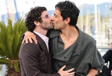 Jordan Firstman devient viral pour avoir embrassé Diego Calva à la première du Club Kid's à Cannes