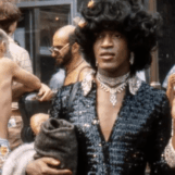 Les étudiants du Wisconsin se retirent après la coupure d'une chanson d'un concert suite à la dédicace de Marsha P. Johnson