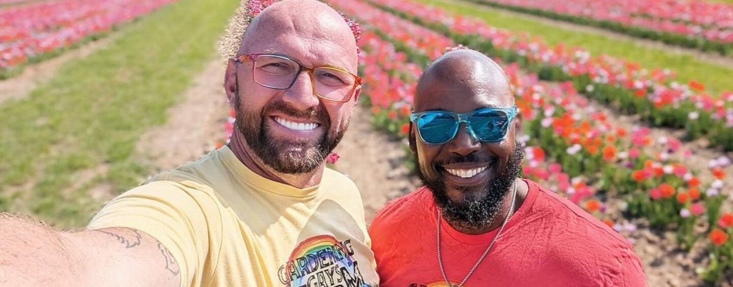Rencontrez les Gardening Gays, un couple qui sème les graines de l'acceptation LGBTQ+