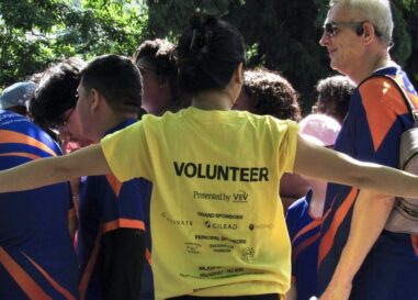 AIDS Walk New York récolte 1,7 million de dollars cette année : « Je vais marcher jusqu'à ce qu'il y ait un remède »
