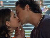 La romance épicée du hockey hors campus a un écart d'âge dont les fans ne peuvent s'empêcher de débattre