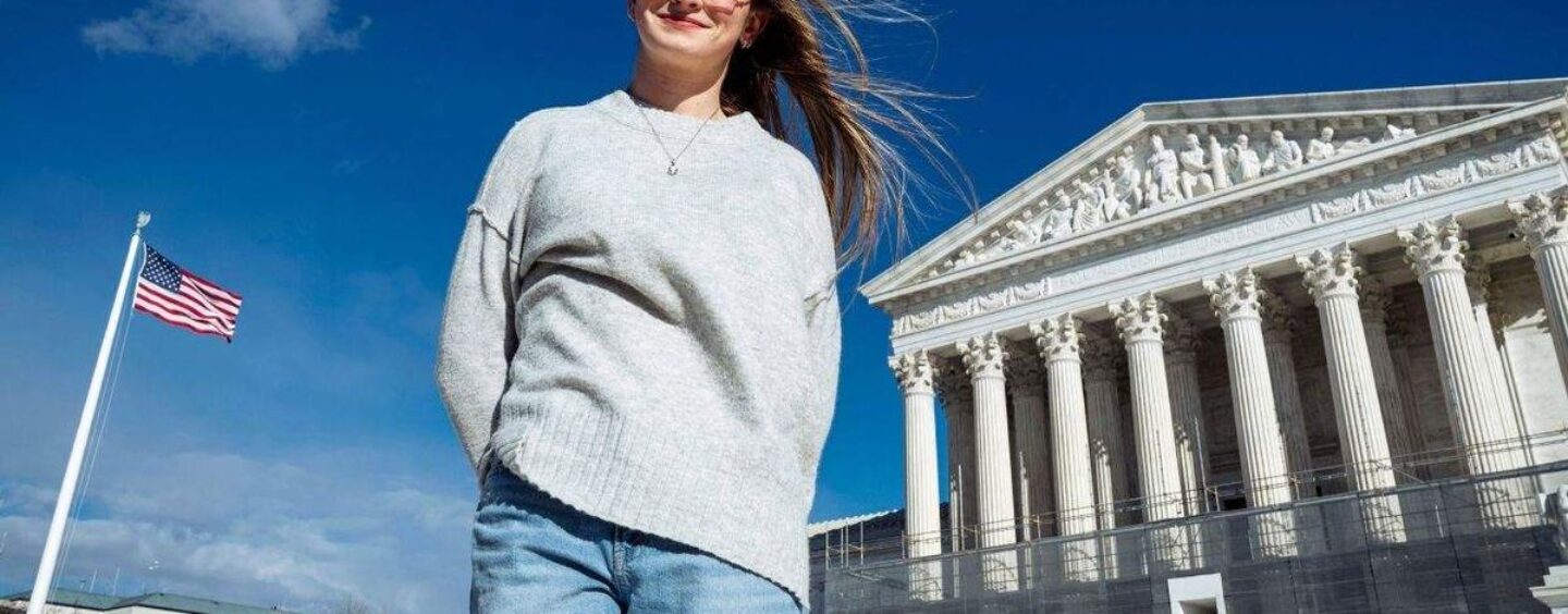 Une adolescente trans au centre d’une affaire sportive devant la Cour suprême remporte le titre de l’État de Virginie-Occidentale