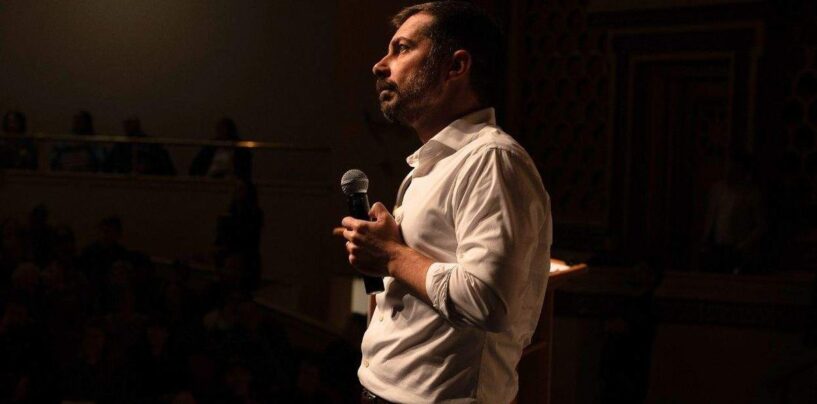 Pete Buttigieg apparaît parmi les premiers favoris pour l'investiture démocrate en 2028