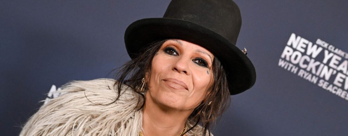 Linda Perry aux personnes LGBTQ+ : continuez à « vous battre » contre le « crétin » de Donald Trump