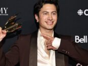 Hudson Williams se passionne pour ses « yeux gays » lors de son discours de remise de prix