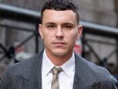 La star d'élite Arón Piper porte des slips blancs moulants lors d'une nouvelle séance photo sexy