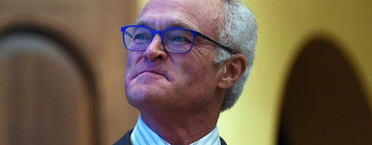 Scott Pelley licencié après avoir accusé Bari Weiss de « meurtre » 60 Minutes