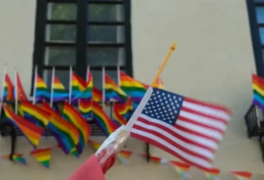 Un nouveau sondage montre que le soutien aux droits LGBTQ+ continue de baisser aux États-Unis