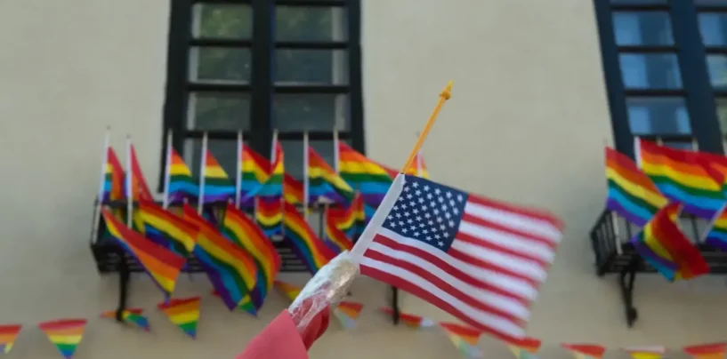 Un nouveau sondage montre que le soutien aux droits LGBTQ+ continue de baisser aux États-Unis