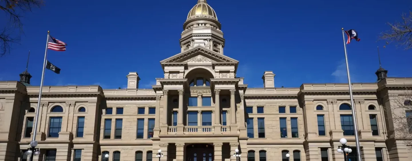 Une femme trans fait face à des accusations d'agression pour légitime défense malgré la loi « Stand Your Ground » du Wyoming