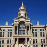 Une femme trans fait face à des accusations d'agression pour légitime défense malgré la loi « Stand Your Ground » du Wyoming