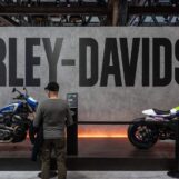 Harley-Davidson a abandonné DEI. La droite l’attaque de toute façon en la qualifiant de « réveillée »