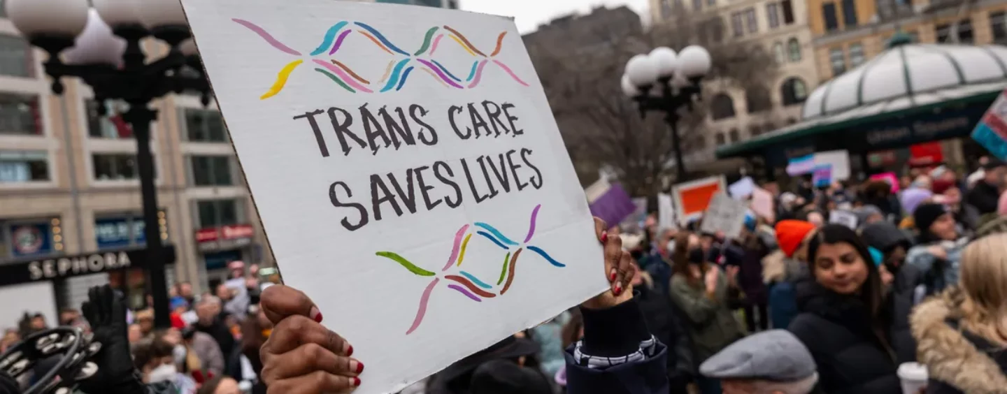 Clinique de soins d'affirmation de genre gérée par la ville pour les patients trans venant à New York