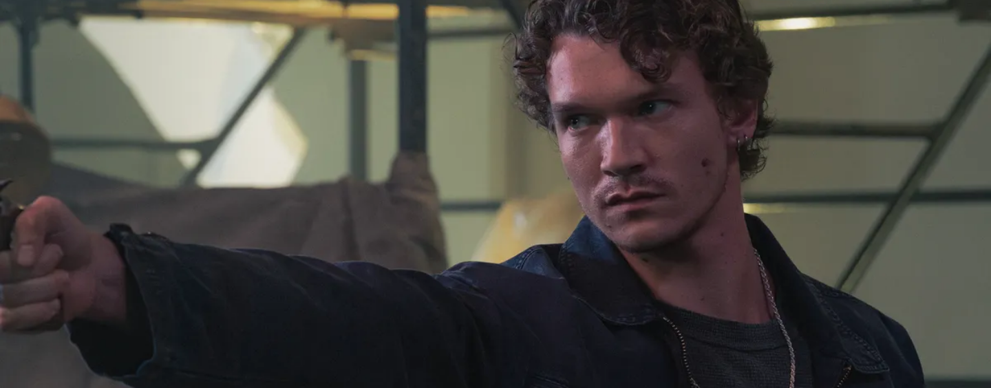 Voici ce qui se passe réellement dans les débuts de Criminal Minds: Evolution de Connor Storrie
