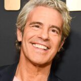Andy Cohen lancerait-il une femme trans dans Real Housewives ?