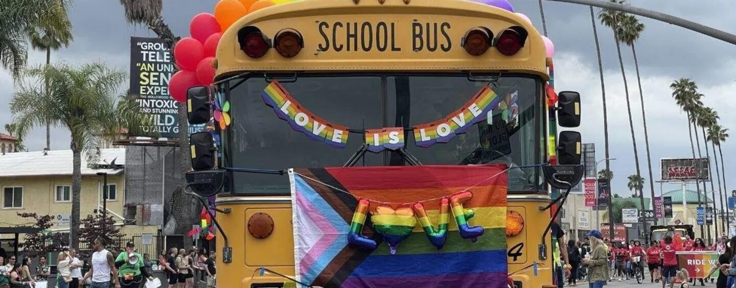 Un tribunal supprime les protections californiennes pour la vie privée des étudiants transgenres