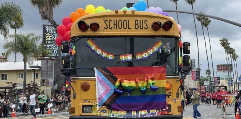 Un tribunal supprime les protections californiennes pour la vie privée des étudiants transgenres