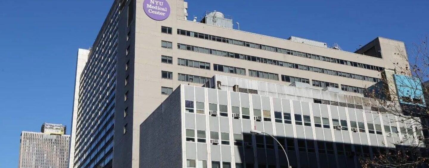 Le juge empêche le DOJ de Trump de saisir les dossiers médicaux des jeunes trans dans les hôpitaux de New York