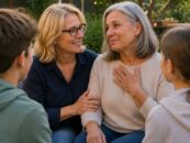 « J’aurais dû le faire bien plus tôt » : à 58 ans, elle révèle à ses petits-enfants qu’elle partage sa vie avec une femme