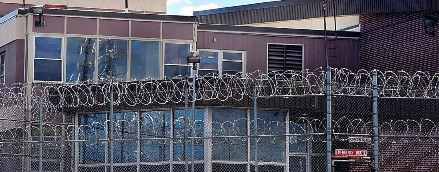 Le Maine refuse de se conformer à l'assignation à comparaître du DOJ concernant les dossiers confidentiels d'un prisonnier trans