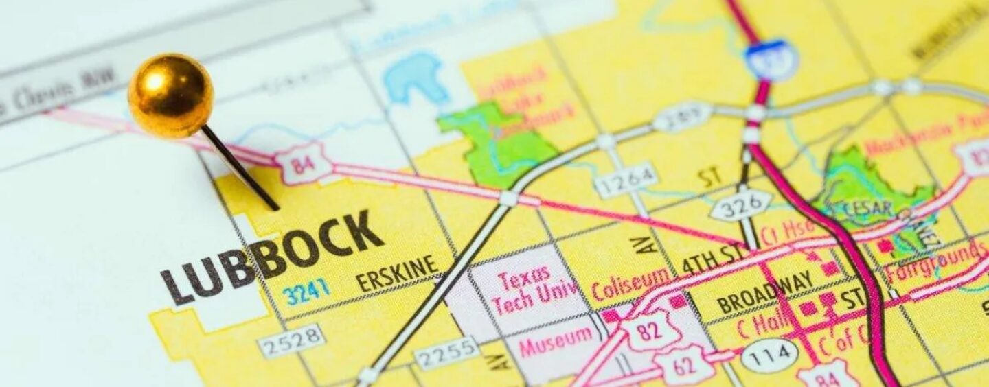 Le FBI déclare avoir mis fin à d'éventuelles fusillades de masse après des menaces contre l'événement Texas Pride