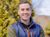 Le gay Mainer Jordan Wood annonce sa candidature pour remplacer Graham Platner dans la course au Sénat