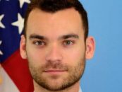 Kash Patel a licencié cet employé gay du FBI à cause d'un drapeau de la fierté. Son procès fédéral se dirige vers la découverte