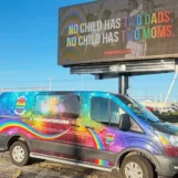 Les panneaux d'affichage « Aucun enfant n'a deux pères » suscitent l'indignation dans les zones rurales de l'Ohio