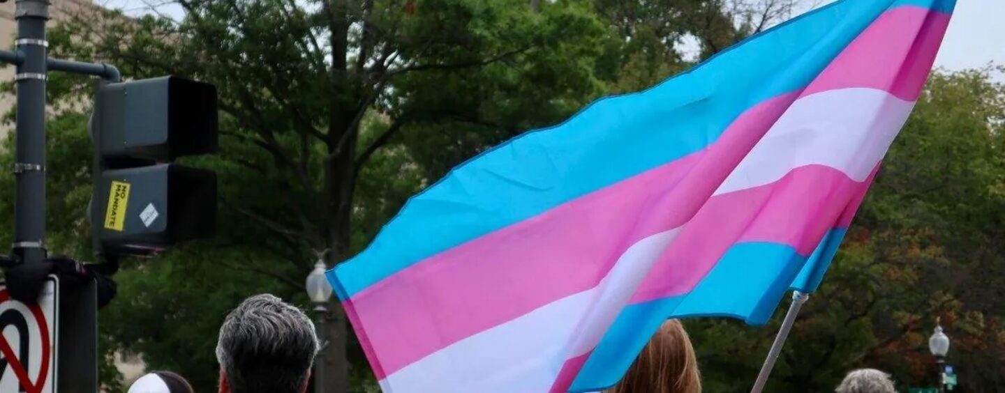 La menace de licenciement déclenche une lutte syndicale au sein d’un important groupe de défense des droits des transgenres