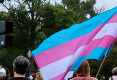 La menace de licenciement déclenche une lutte syndicale au sein d’un important groupe de défense des droits des transgenres