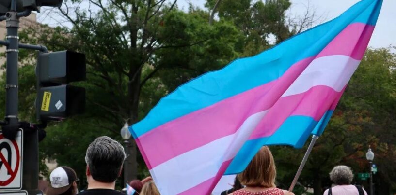 La menace de licenciement déclenche une lutte syndicale au sein d’un important groupe de défense des droits des transgenres