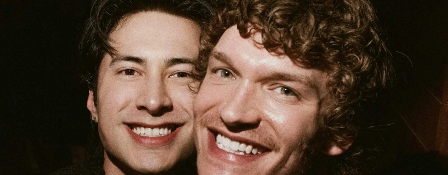 Connor Storrie et Hudson Williams se réunissent sur des photos virales avant la saison 2 de Heated Rivalry