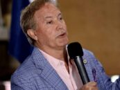 Ken Paxton se réjouit après avoir extrait 10 millions de dollars de l'hôpital pour enfants du Texas pour un centre de « détransition »