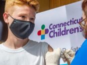 Le Connecticut Children's Medical Center cède au Trump DOJ sur les soins d'affirmation de genre