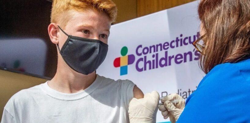Le Connecticut Children's Medical Center cède au Trump DOJ sur les soins d'affirmation de genre