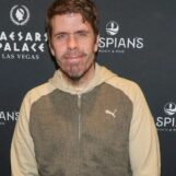 Ce que nous savons de la crise de santé mentale de Perez Hilton diffusée en direct et de la réponse de TikTok