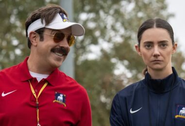Le casting de « Ted Lasso » dénonce les critiques « intimidées » par les intrigues queer