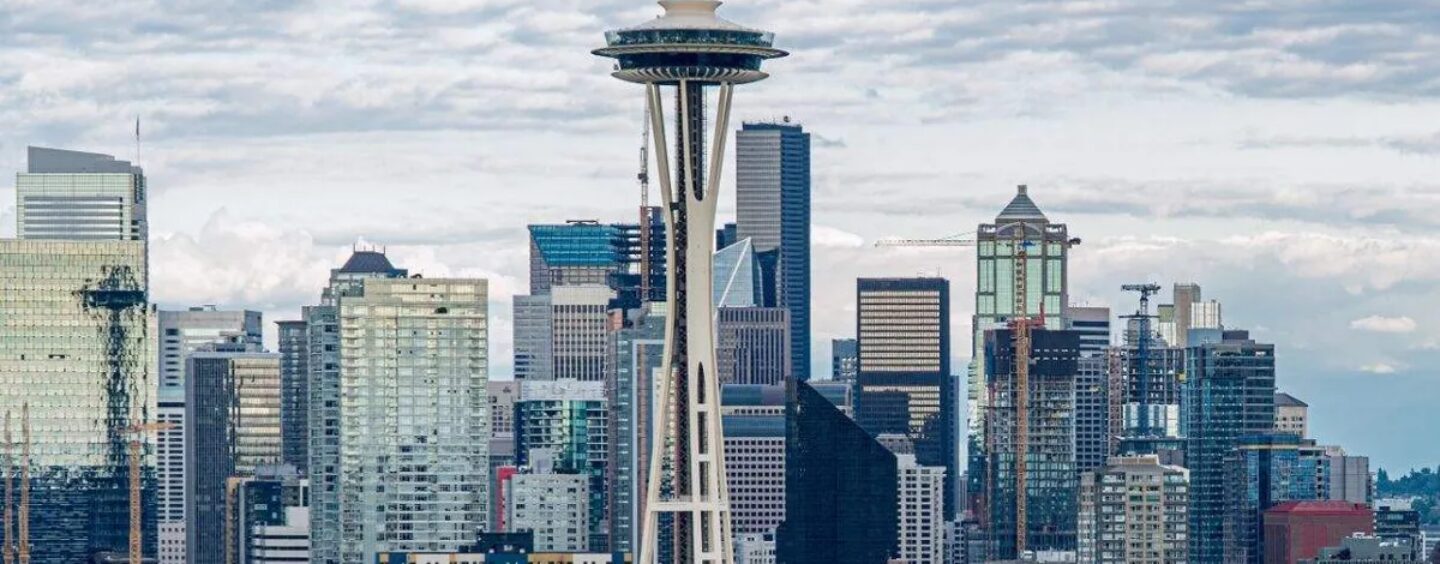 Seattle envisage une augmentation de 300 000 $ pour les groupes au service des personnes LGBTQ+ déplacées par le sectarisme de l'État rouge