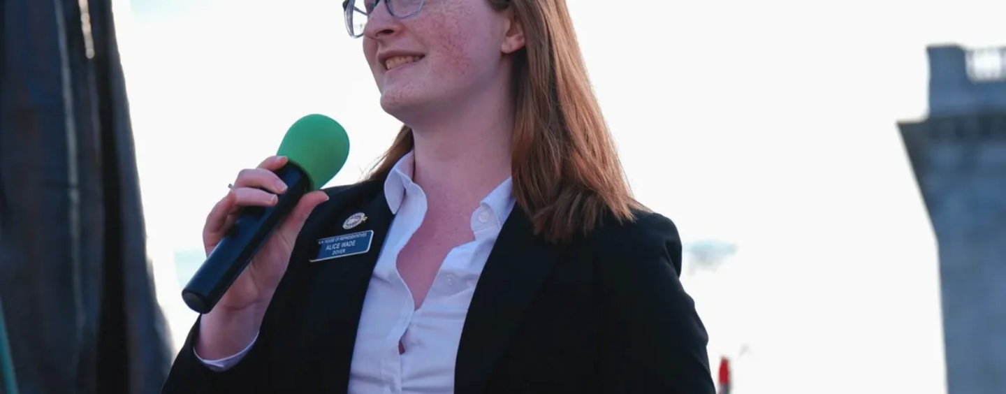 Une ancienne candidate au Congrès du New Hampshire affirme que son compatriote Dem lui a dit qu'elle « n'avait aucune chance » parce qu'elle était trans