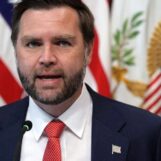 JD Vance exige que le DOJ enquête sur les hôpitaux accueillant des patients transgenres