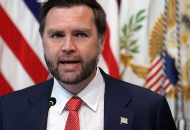 JD Vance exige que le DOJ enquête sur les hôpitaux accueillant des patients transgenres