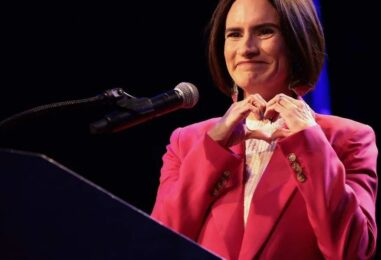 Peggy Flanagan remporte la primaire du Sénat du Minnesota en défendant sans vergogne les droits des trans